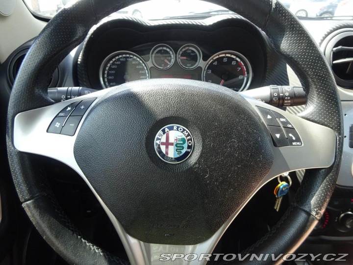 Alfa Romeo MiTo 1.4i 70kW KLIMA 2009