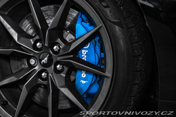 Ford Mustang 5.0 V8 manuál!!! 2024