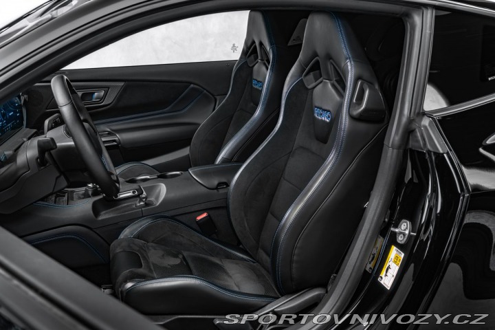 Ford Mustang 5.0 V8 manuál!!! 2024