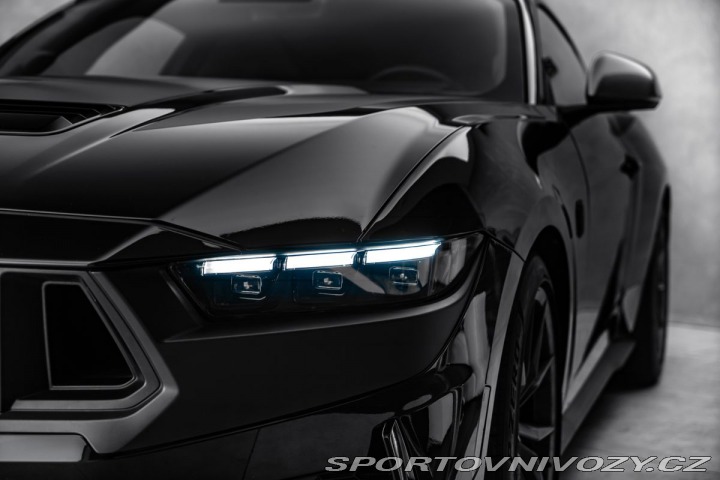 Ford Mustang 5.0 V8 manuál!!! 2024