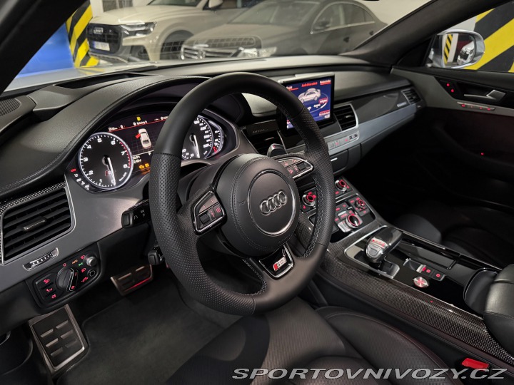 Audi S8 Facelift quattro 507kW 2014