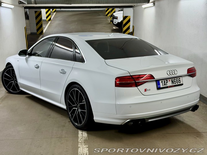 Audi S8 Facelift quattro 507kW 2014