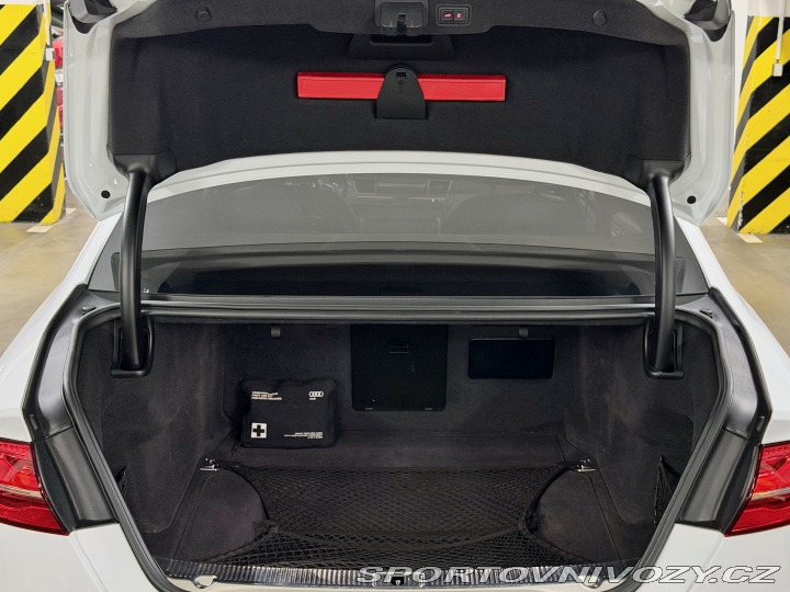 Audi S8 Facelift quattro 507kW 2014