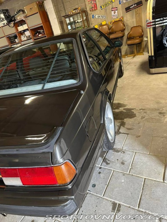 BMW M6 E24 M6 1987