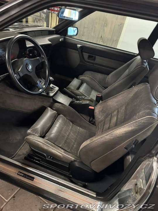 BMW M6 E24 M6 1987