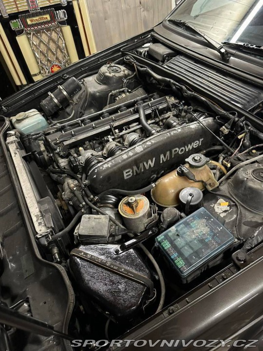 BMW M6 E24 M6 1987