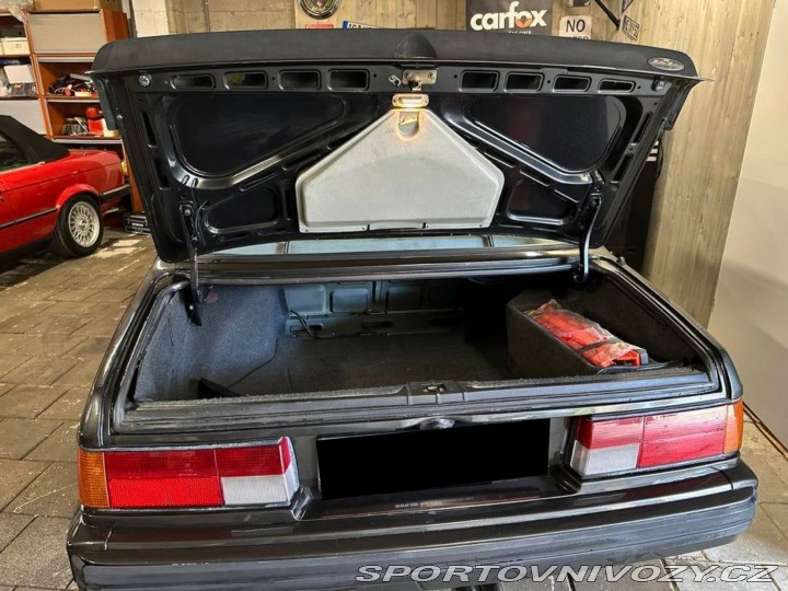 BMW M6 E24 M6 1987