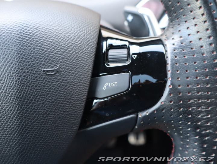 Peugeot 308 2.0 BlueHDi GT 2016