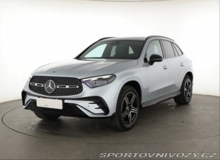 Mercedes-Benz Ostatní modely GLC AMG Line GLC 300 de 4MATI 2025