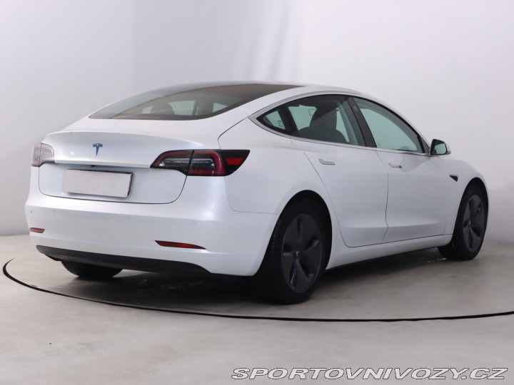 Tesla Model 3 Std Range Plus 52kWh 2020