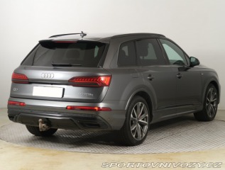 Audi Ostatní modely Q7 S-Line 60 TFSI e 2023
