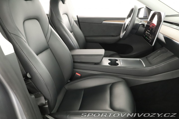 Tesla Model Y Long Range AWD 79kWh 2023