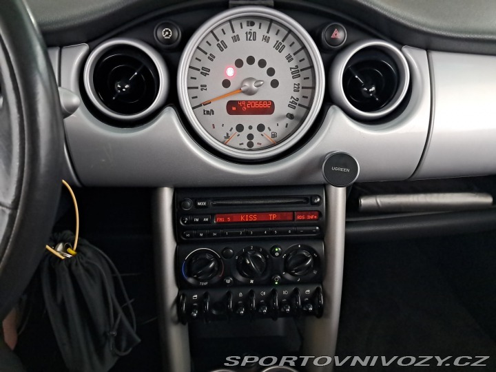 Mini One One 2002