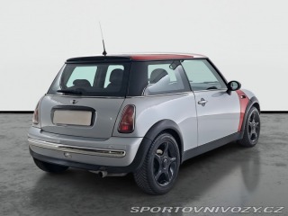 Mini One One 2002
