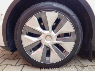 Tesla Model Y Long Range Dual Motor 378 2022