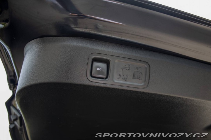 Ford Ostatní modely Expedition PLATINUM MAX 3.5 V6 / 28 2022
