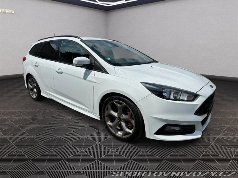 Ford Focus ST ST 2,0Turbo 184kw
