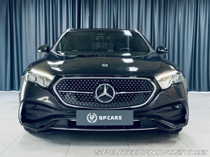 Mercedes-Benz E 220d*AMG*360*TAŽNÉ*ZÁRUKA 2025