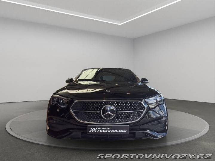 Mercedes-Benz E E 300 de 4MATIC sedan 2025