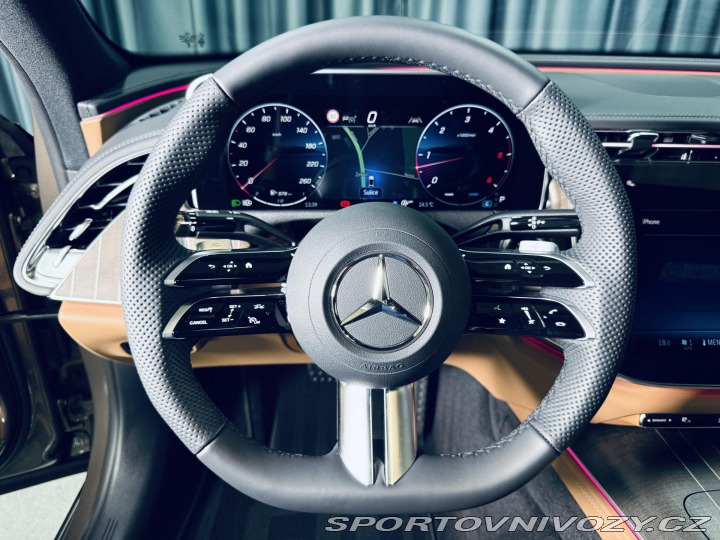 Mercedes-Benz E 220d*AMG*4M*AIR*NAT.NAP*P 2025