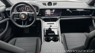 Porsche Panamera 4 E-Hybrid 2026