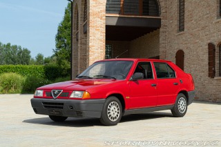 Alfa Romeo  33