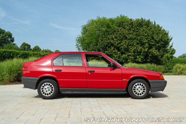 Alfa Romeo Ostatní modely 33 1991