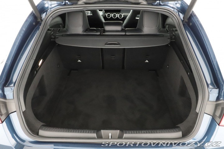 Mercedes-Benz CLA AMG Paket 200 d 2022
