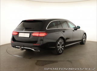 Mercedes-Benz E E 300 de 2019