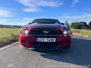 Ford Mustang 3,7   V6, 227 kW, Automat 2013
