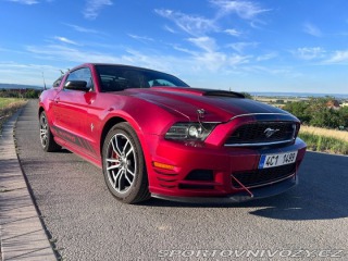 Ford Mustang 3,7   V6, 227 kW, Automat 2013