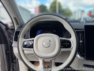 Volvo Ostatní modely XC90 2,0 XC90 T8 Ultra Dark 1 2026