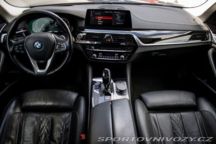 BMW 5 Touring 540i xDrive Luxu 2018