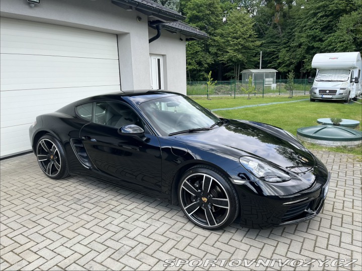 Porsche Cayman 718 2019