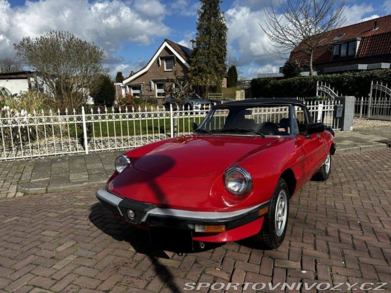 Alfa Romeo Spider