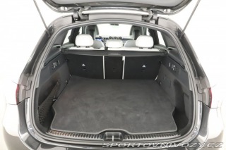 Mercedes-Benz Ostatní modely GLC AMG Line GLC 300 de 4MATI 2025