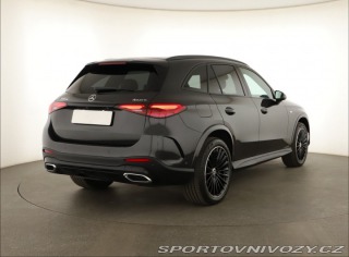 Mercedes-Benz Ostatní modely GLC AMG Line GLC 300 de 4MATI 2025