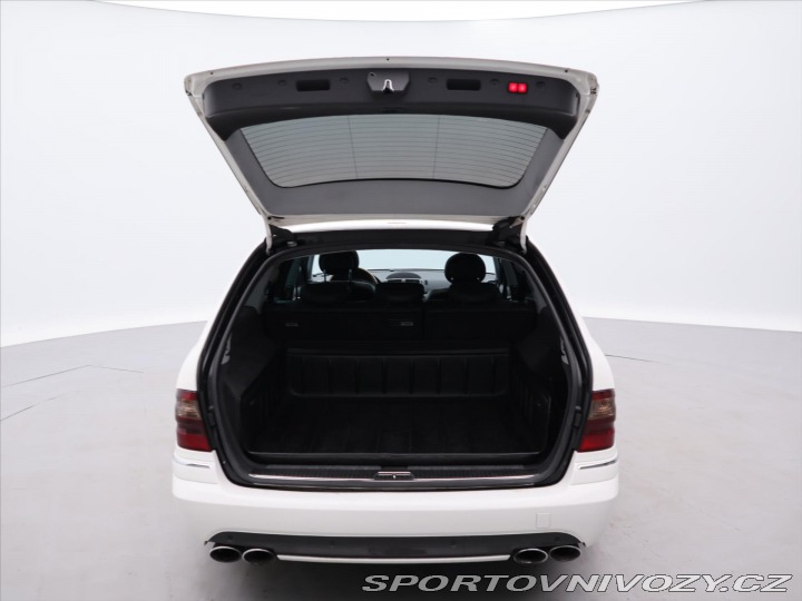 Mercedes-Benz E 3,2 E320 165kW AMG Paket 2003