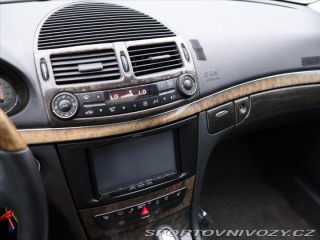 Mercedes-Benz E 3,2 E320 165kW AMG Paket 2003