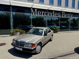 Mercedes-Benz C 190e - servis 200tis
