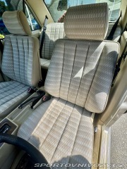 Mercedes-Benz C 190e - servis 200tis 1988