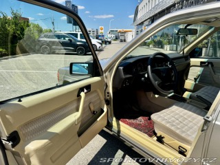 Mercedes-Benz C 190e - servis 200tis 1988