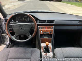 Mercedes-Benz E W 124 E200 1995