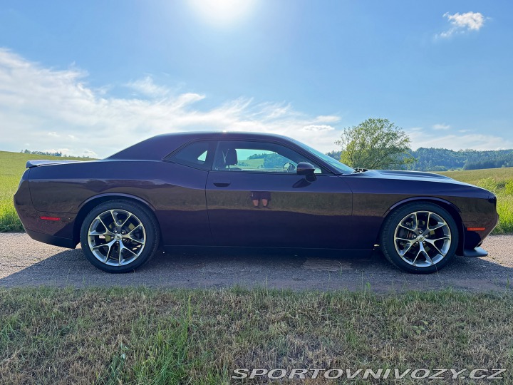 Dodge Challenger GT 3.6 V6 SRT 8AT KŮŽE 2020