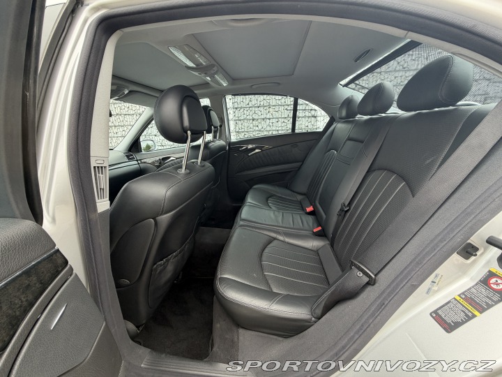 Mercedes-Benz E 55 AMG 2003