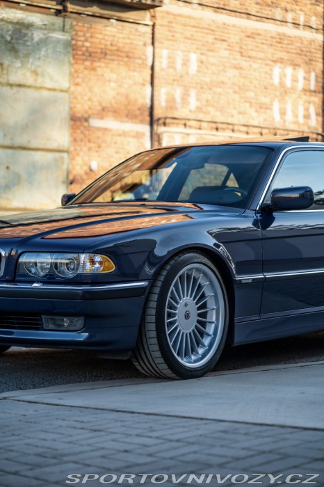 BMW 7 E38 750i