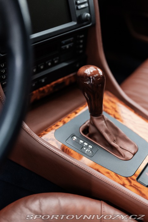 BMW 7 E38 750i 2000