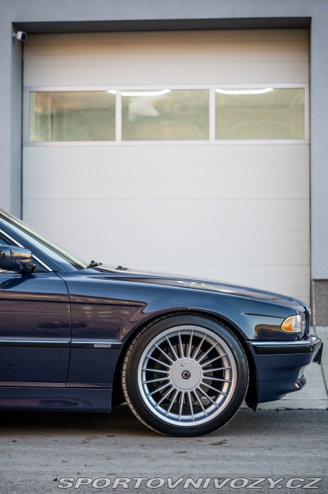 BMW 7 E38 750i 2000