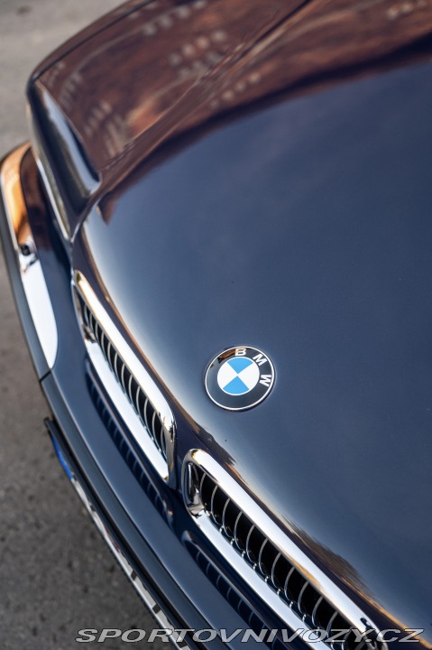BMW 7 E38 750i 2000