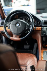 BMW 7 E38 750i 2000